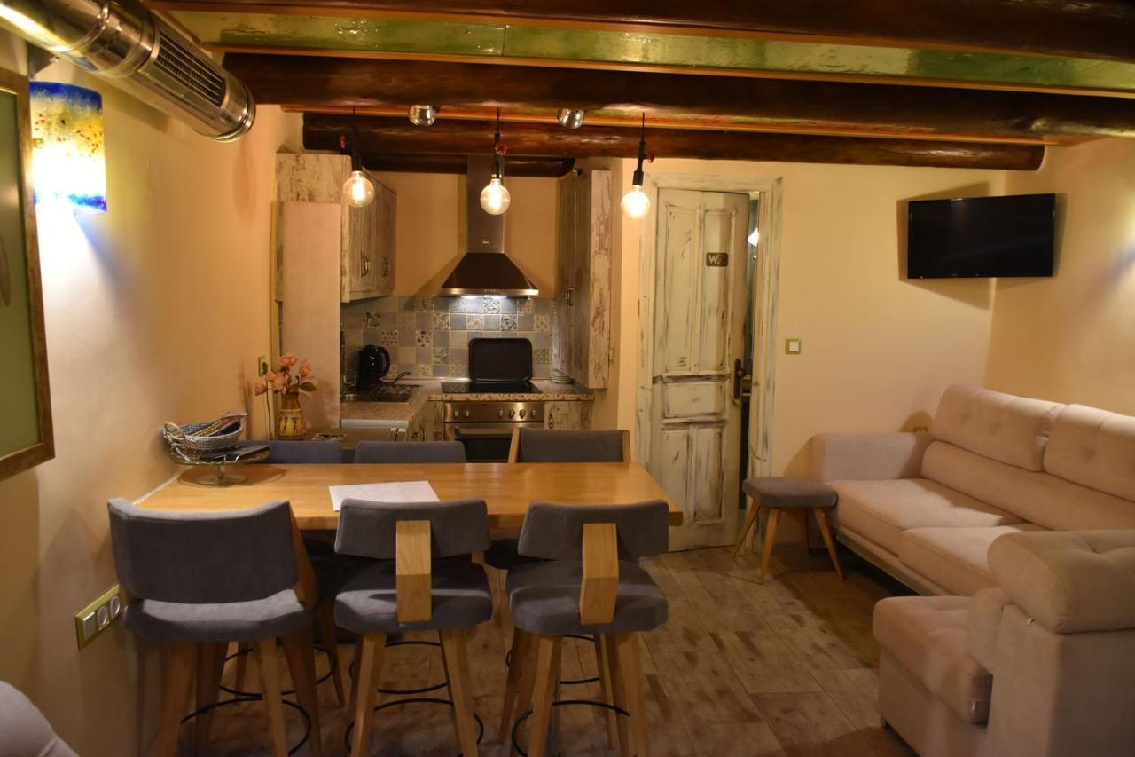 Odos Oneiron Boutique Hotel Chania  Exterior photo