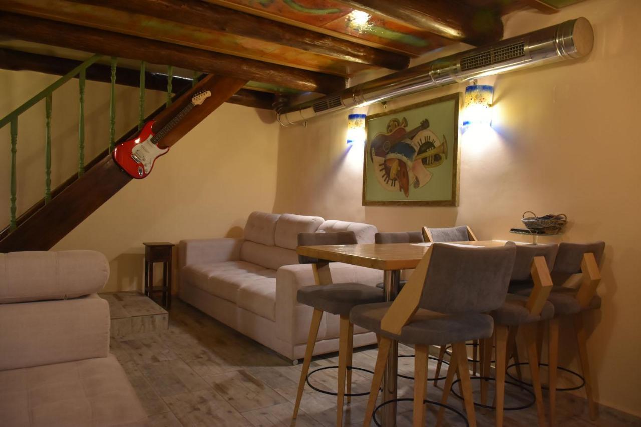 Odos Oneiron Boutique Hotel Chania  Exterior photo