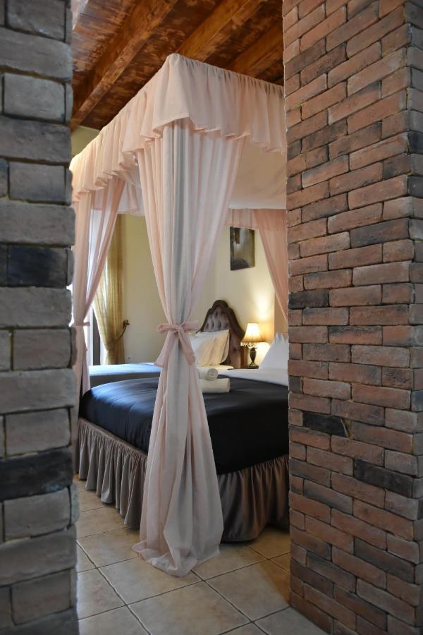 Odos Oneiron Boutique Hotel Chania  Exterior photo